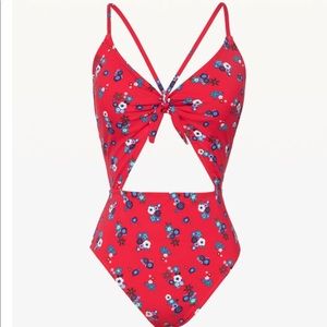 NEW Juicy Couture swimsuit floral